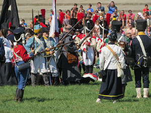 VIII Festa Reviu els Setges Napole&ograve;nics de Girona. Recreaci&oacute; d'una batalla al Parc de les Ribes del Ter