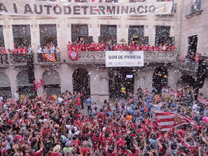 Ascens del Girona FC i el Bàsquet Girona. Rebuda a la plaça del Vi