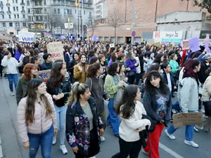Commemoració del Dia de la Dona 2023 a la plaça de l'U d'octubre de 2017