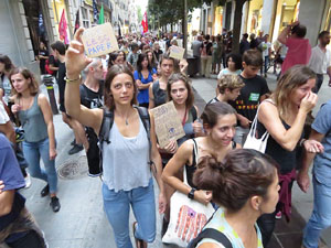 Manifestaci&oacute; contra el canvi clim&agrave;tic organitzada per Fridays for Future i Revoluci&oacute; o Extinci&oacute;