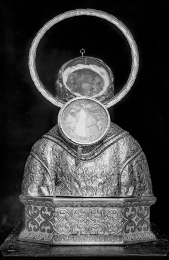 Reliquiari barroc del bust de Sant Feliu que contenia el crani del màrtir, desaparegut durant la Guerra Civil, a l'església de Sant Feliu. 1919